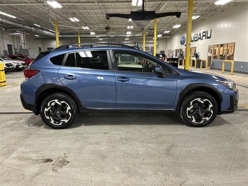 Certified 2022 Subaru Crosstrek 2.5i Limited image 9