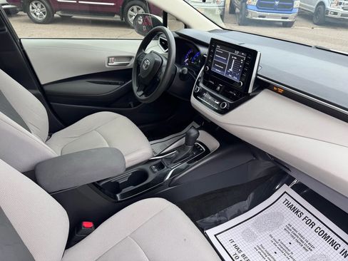 Used 2020 Toyota Corolla LE image 20