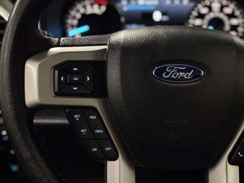 Used 2019 Ford F150 Lariat AWD/4WD image 30