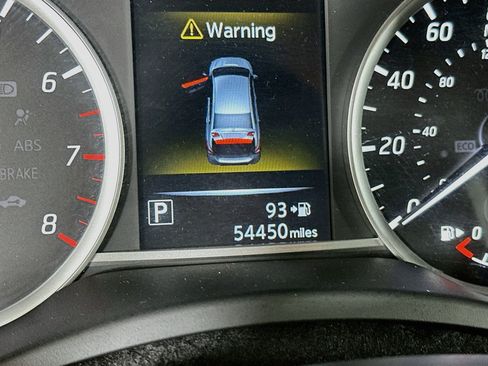 Used 2018 Nissan Sentra SV FWD image 19