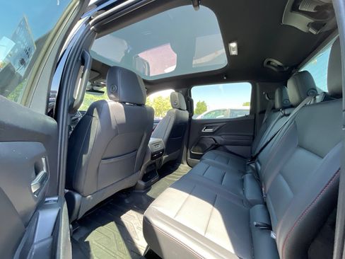 Used 2025 Chevrolet Silverado EV RST AWD/4WD image 4