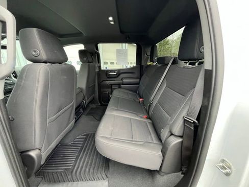 Used 2023 Chevrolet Silverado 1500 Custom Trail Boss w/ LPO, Dark Essentials Package image 15