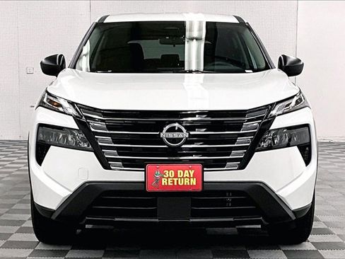 New 2025 Nissan Rogue S image 15