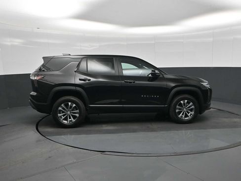 New 2026 Chevrolet Equinox LT w/ Safety and Technology Package image 9