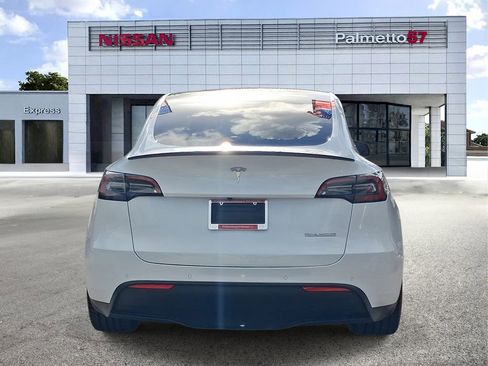 Used 2021 Tesla Model Y Performance AWD/4WD image 5