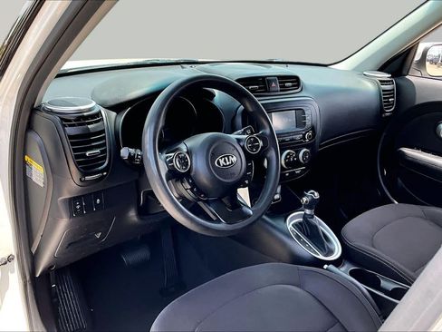 Used 2016 Kia Soul w/ Convenience Package FWD image 16
