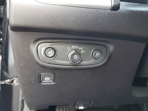 Used 2019 GMC Terrain SLT w/ Preferred Package image 29