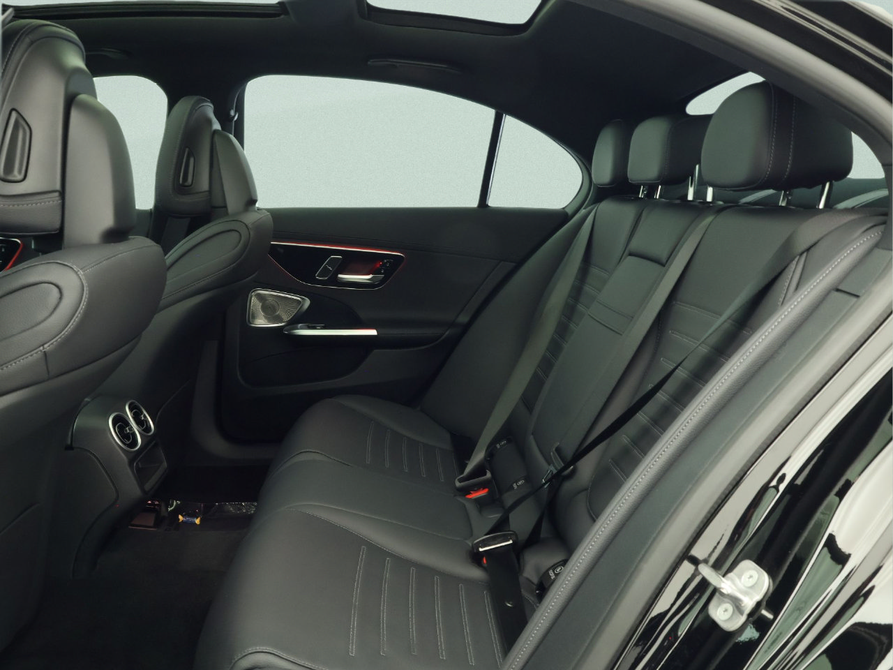Certified 2024 Mercedes-Benz C 300 Sedan image 31