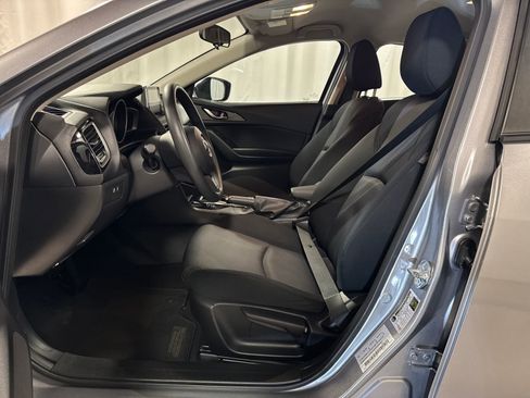 Used 2015 MAZDA MAZDA3 i Sport image 3