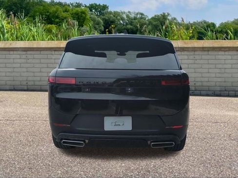 New 2026 Land Rover Range Rover Sport SE image 5