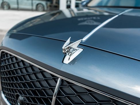 Certified 2026 Bentley Flying Spur Plug-In Hybrid AWD/4WD image 21