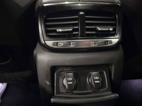 Used 2019 Genesis G90 5.0 Ultimate RWD image 46