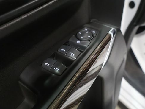 Used 2019 GMC Sierra 1500 SLE AWD/4WD image 13