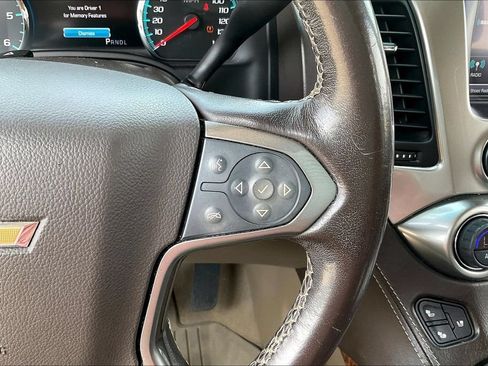 Used 2019 Chevrolet Tahoe Premier w/ Max Trailering Package AWD/4WD image 12