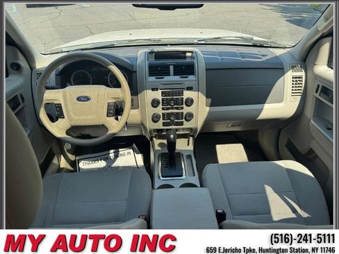 Used 2012 Ford Escape XLT AWD/4WD image 11