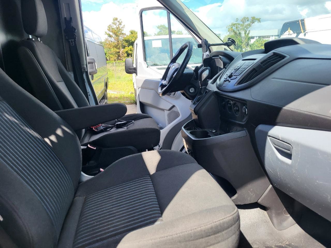 Used 2016 Ford Transit 150 148 Medium Roof RWD image 41