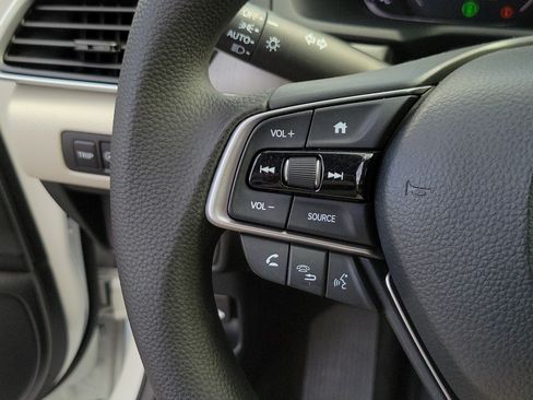 Used 2020 Honda Accord LX image 27