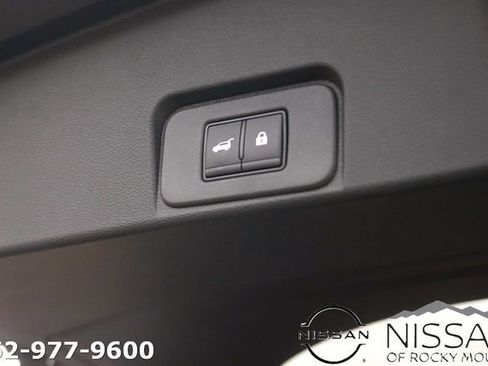 New 2026 Nissan Rogue Platinum w/ Platinum Premium Package AWD/4WD image 16