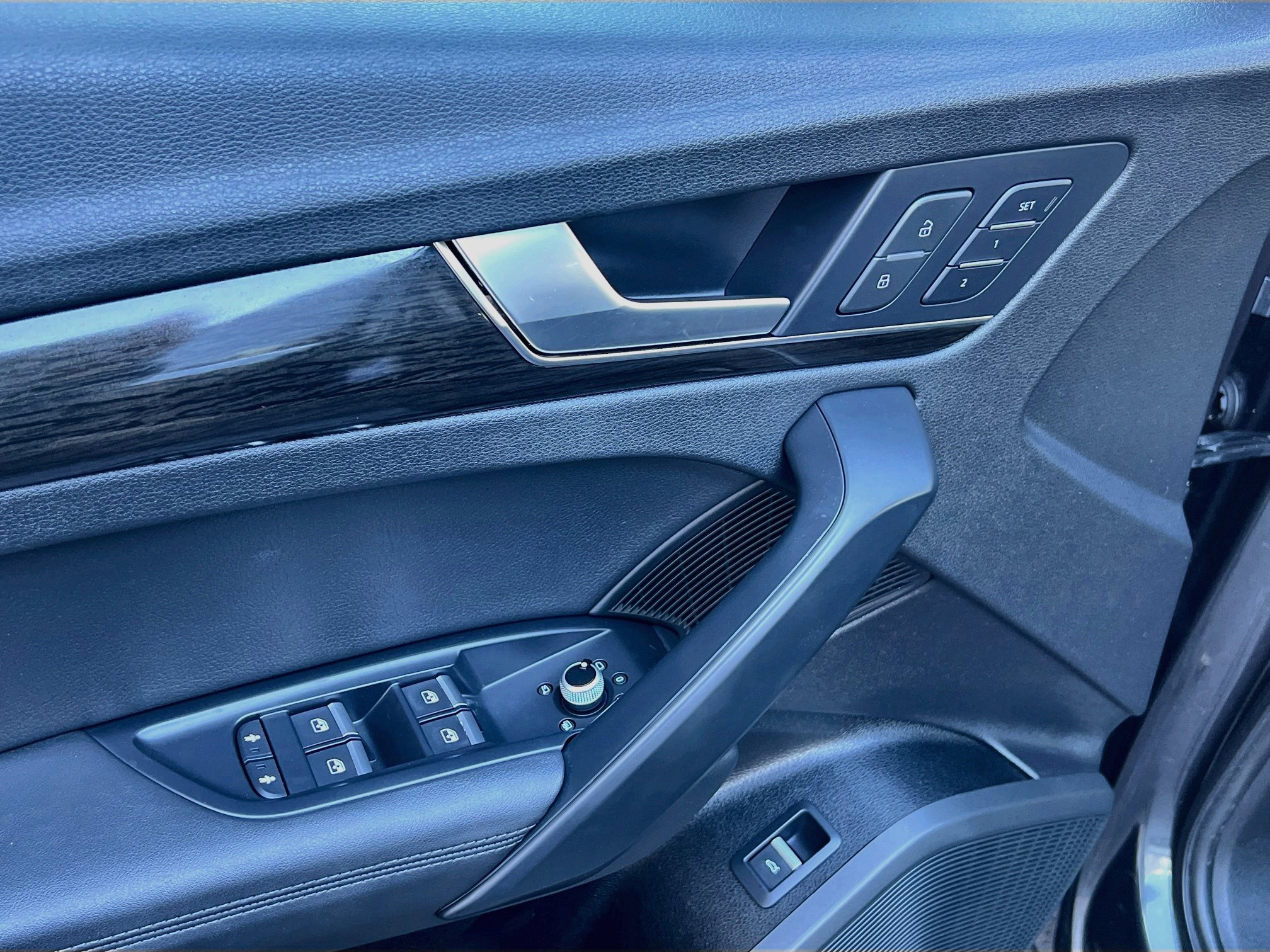 Used 2019 Audi Q5 2.0T Premium Plus AWD/4WD image 18
