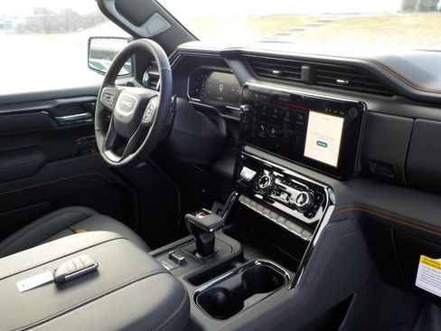 New 2026 GMC Sierra 1500 AT4 w/ AT4 Premium Package AWD/4WD image 33