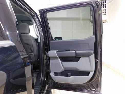 Used 2023 Ford F150 XLT w/ XTR Package image 85