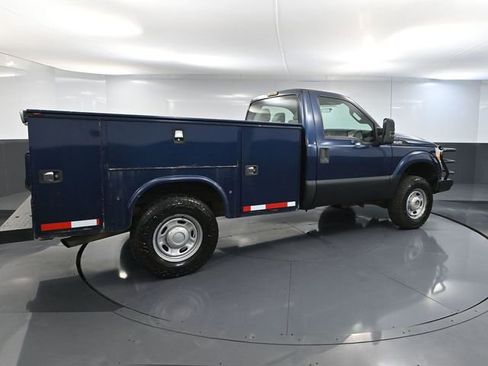 Used 2014 Ford F250 XL image 4