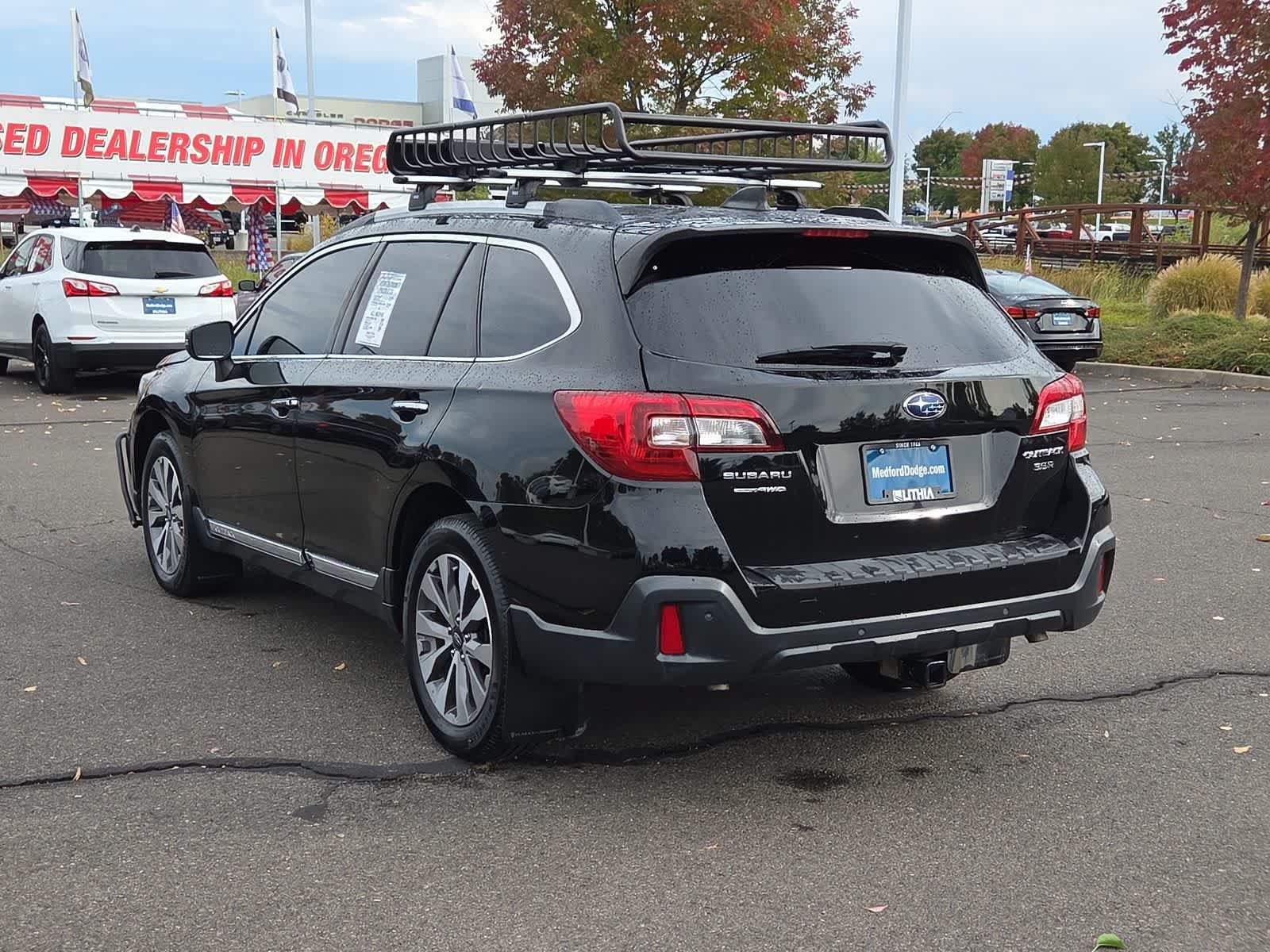 Used 2019 Subaru Outback 3.6R Touring w/ Popular Package #3A AWD/4WD image 12