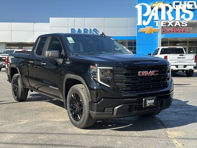 New 2026 GMC Sierra 1500 Pro w/ Graphite Edition