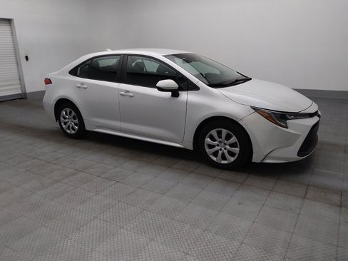 Used 2024 Toyota Corolla LE FWD image 11