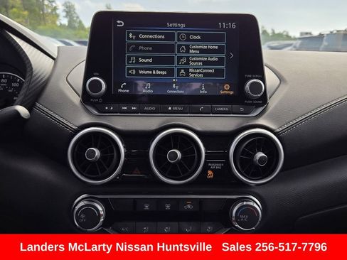 Used 2025 Nissan Sentra SV FWD image 18