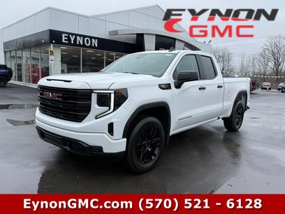 New 2026 GMC Sierra 1500 Pro w/ Graphite Edition