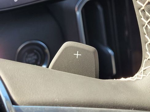 New 2026 GMC Acadia Denali w/ Super Cruise Package AWD/4WD image 24