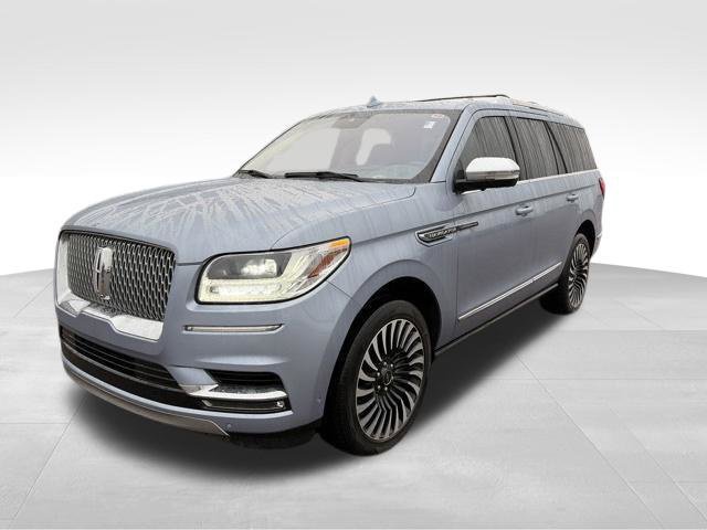 Used 2020 Lincoln Navigator Black Label w/ Cargo Convenience Package AWD/4WD image 4