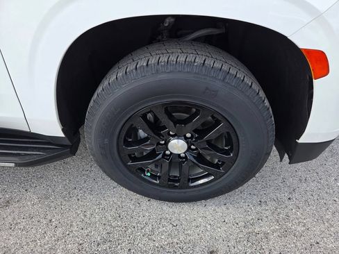 Used 2023 Chevrolet Tahoe LT RWD image 20