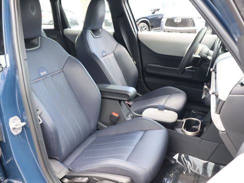 Used 2025 MINI Cooper S FWD image 19
