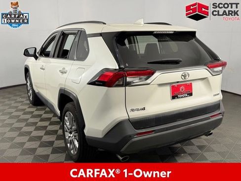 Used 2019 Toyota RAV4 Limited w/ Cold Weather Package image 5