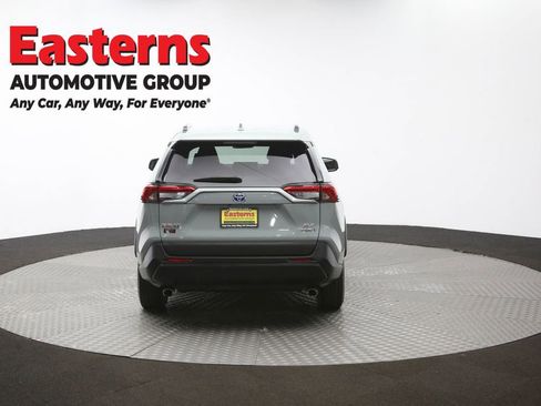 Used 2022 Toyota RAV4 XLE image 38