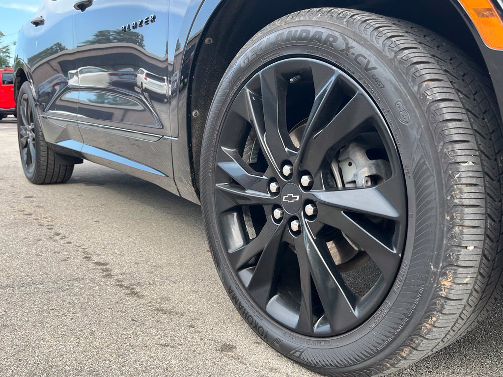 Used 2021 Chevrolet Blazer RS w/ Enhanced Convenience Package FWD image 19