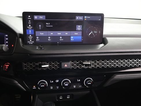 Used 2024 Honda Accord Sport image 43