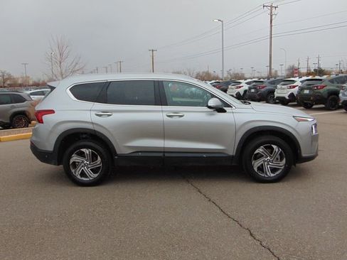 Used 2023 Hyundai Santa Fe SEL AWD/4WD image 3