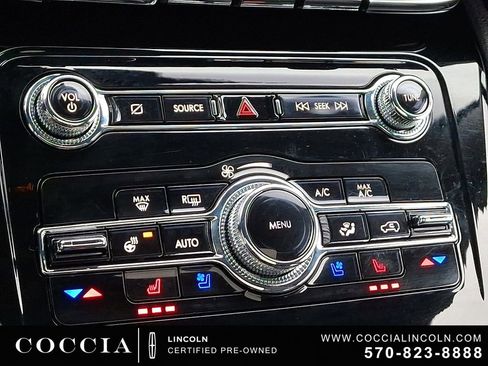 Certified 2022 Lincoln Corsair Reserve w/ Equipment Group 201A AWD/4WD image 17