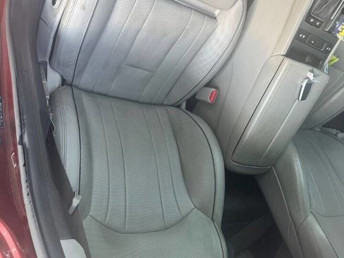 Used 2015 Hyundai Genesis 5.0 image 12