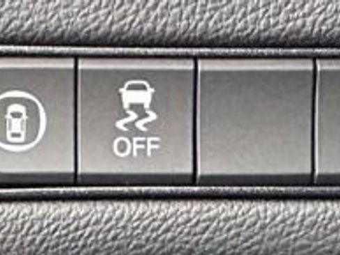 Used 2026 Acura MDX SH-AWD image 13