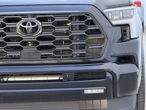 Used 2023 Toyota Sequoia Capstone image 7