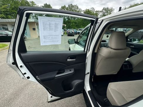 Used 2015 Honda CR-V LX image 16