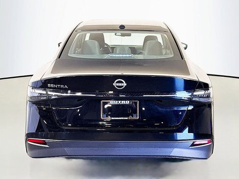 New 2026 Nissan Sentra SV w/ SV Convenience Package FWD image 6