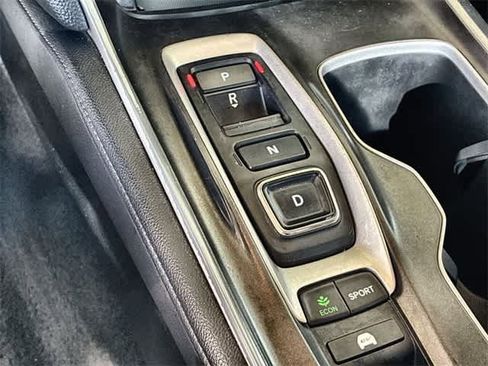 Used 2021 Honda Accord Touring image 35