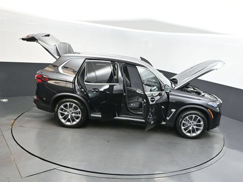Used 2026 BMW X5 sDrive40i RWD image 52