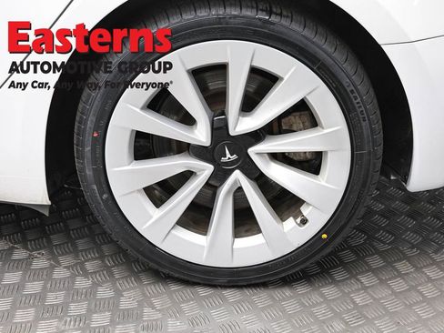 Used 2023 Tesla Model 3 Standard Range RWD image 8