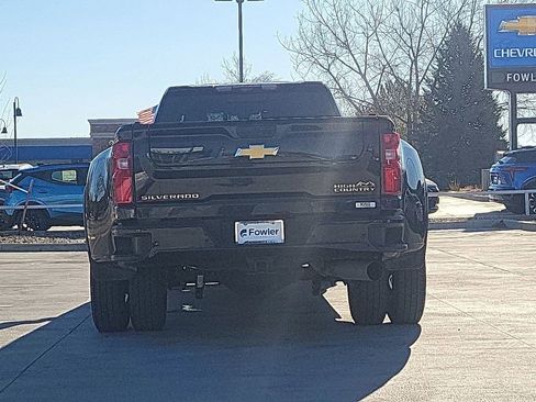 Used 2023 Chevrolet Silverado 3500 High Country AWD/4WD image 7